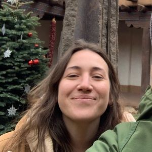 Meet your Posher, Lauren